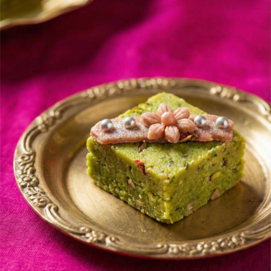 Gulabi Pista Burfi