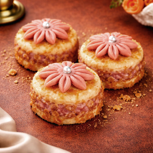 Raspberry Mithai Macaroon